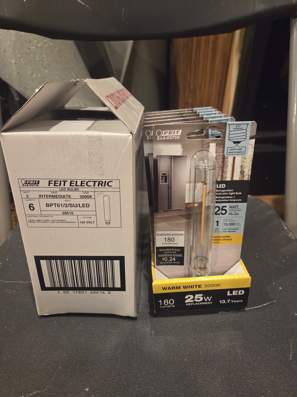 12 FEIT Electric 3000K/25W LED Lightbulbs - NWT